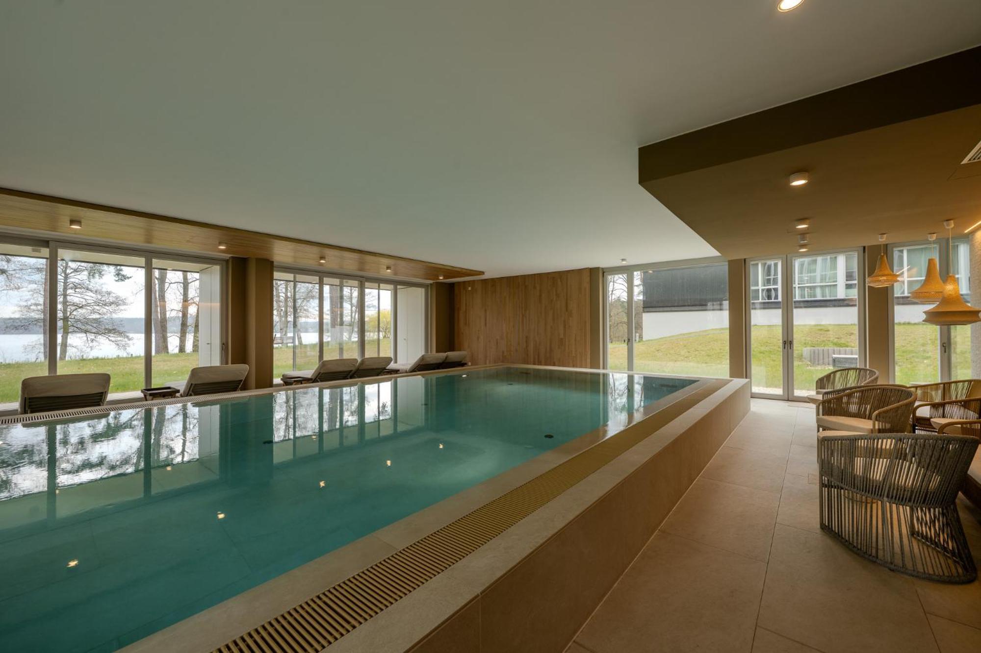 Marina Maisonette Seeblick Mit Pool Und Sauna 巴特萨罗皮斯库夫 外观 照片