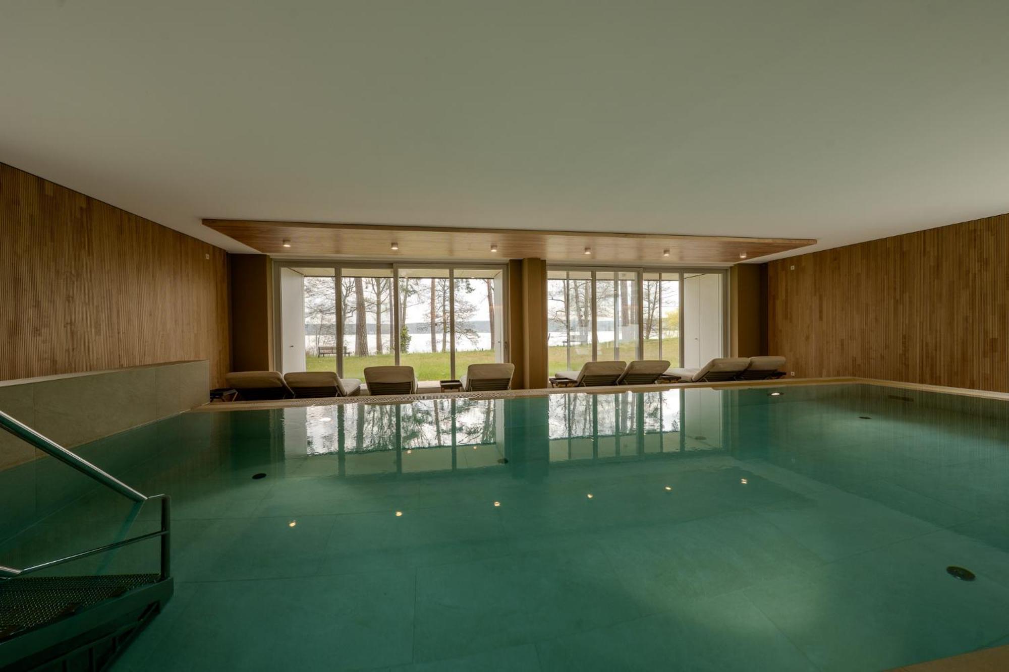 Marina Maisonette Seeblick Mit Pool Und Sauna 巴特萨罗皮斯库夫 外观 照片