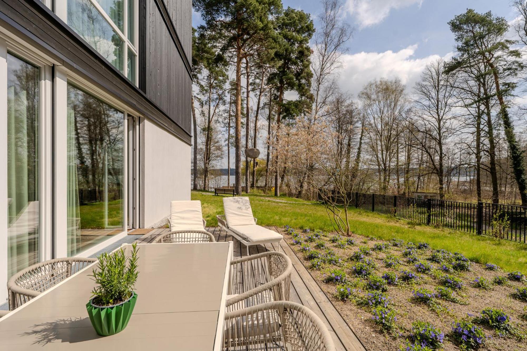 Marina Maisonette Seeblick Mit Pool Und Sauna 巴特萨罗皮斯库夫 外观 照片